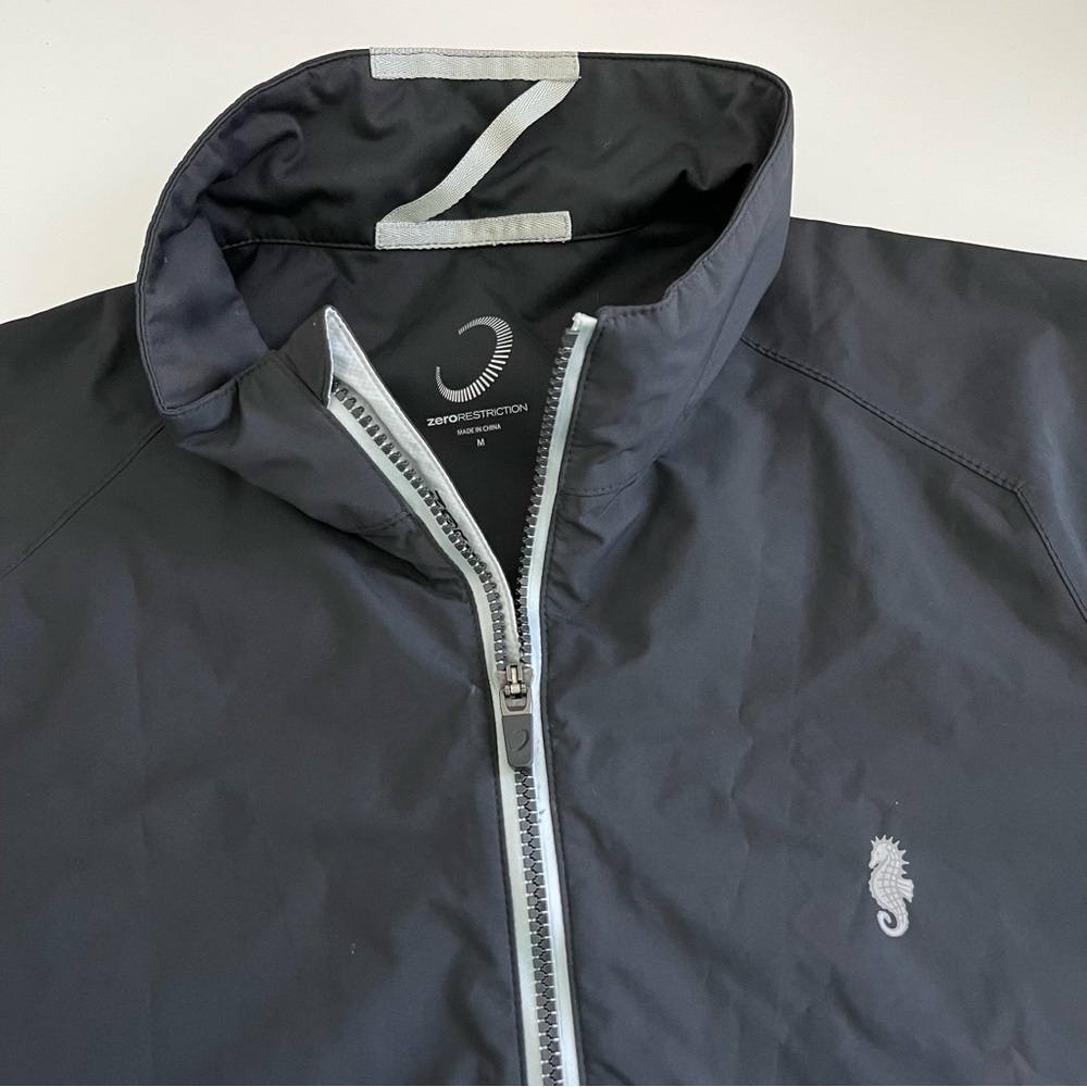 Zero Restriction Men’s Short Sleeve Windbreaker Golf‎ Black 1/4 Zip Medium